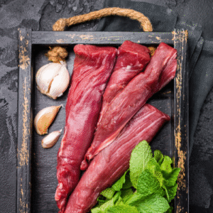 פילה עגלה עם רצועה נתח שלם טרי