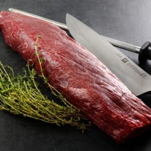 פילה עגל בלי הרצועה נתח שלם טרי